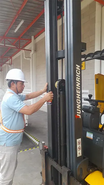Forklift